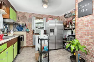 209 SE Railroad St, Whitakers, NC 27891 - Photo 6