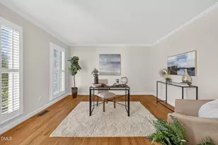 105 Legend Oaks Ct, Cary, NC 27513 - Photo 12