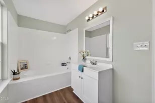 1002 Alpha Dr, Durham, NC 27703 - Photo 20