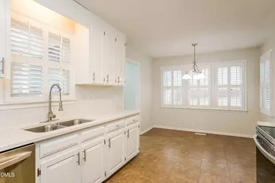 689 N Benton Street, Angier, NC 27501 - Photo 6