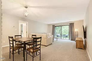 677 Pine Ridge Pl, Raleigh, NC 27609 - Photo 2