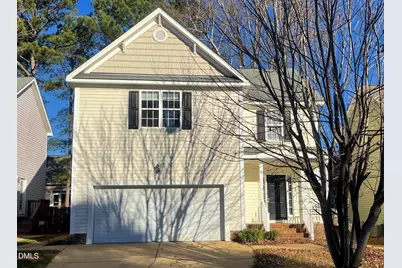 825 Brookhannah Court, Fuquay-Varina, NC 27526 - Photo 2