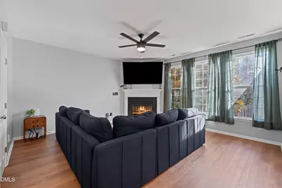 905 Shefford Town Drive, Rolesville, NC 27571 - Photo 8