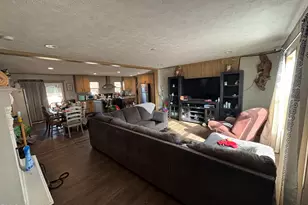 2201 Trent Cir, Deep Run, NC 28525 - Photo 6