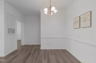 215 Savannah Ridge Rd, Holly Springs, NC 27540 - Photo 8