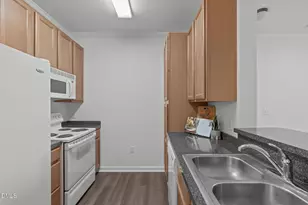 215 Savannah Ridge Rd, Holly Springs, NC 27540 - Photo 14