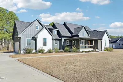 140 Thorntons Creek Drive, Erwin, NC 28339 - Photo 2