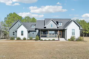 140 Thorntons Creek Dr, Erwin, NC 28339 - Photo 1