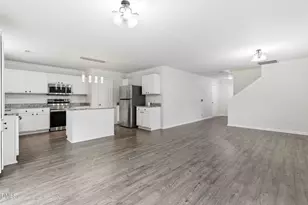 608 Chalcedony Ct, Durham, NC 27703 - Photo 10