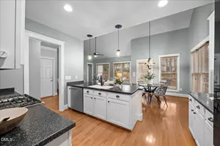 421 Edgepine Dr, Holly Springs, NC 27540 - Photo 6