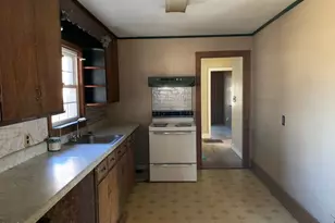 310 Wesleyan Heights Rd, Roxboro, NC 27573 - Photo 4