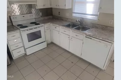 101 Oxford Circle, Knightdale, NC 27545 - Photo 6