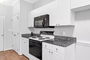 5512 Grand Traverse Dr, Raleigh, NC 27604 - Photo 16