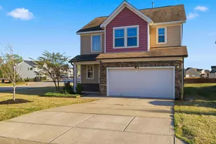 501 Carissa Ln, Zebulon, NC 27597 - Photo 2