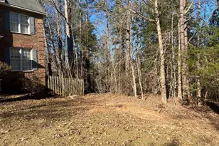 402 Cricket Hearth Rd, Sanford, NC 27330 - Photo 2