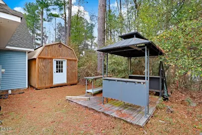 51 Birch Street, Elizabethtown, NC 28337 - Photo 6