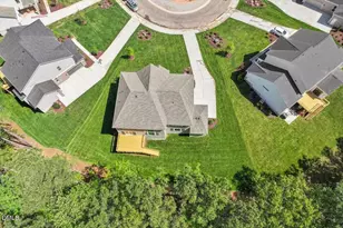 136 Ogden Cir, Clayton, NC 27527 - Photo 72