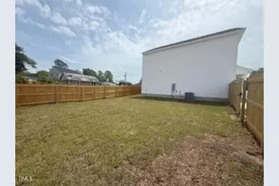 22 Stout Landing, Dunn, NC 28334 - Photo 8