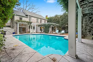 208 Hempstead Pl, Charlotte, NC 28207 - Photo 30