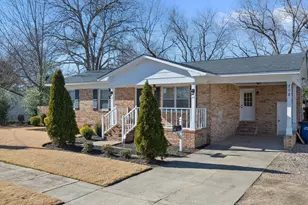 208 S Webb St, Selma, NC 27576 - Photo 2