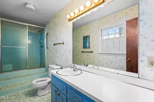 4208 Redington Dr, Raleigh, NC 27609 - Photo 32