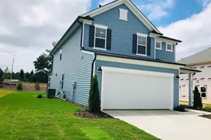 2132 Water Marsh Trl, Fuquay-Varina, NC 27526 - Photo 2