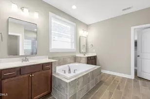 1913 Park Stream Ct, Apex, NC 27502 - Photo 30