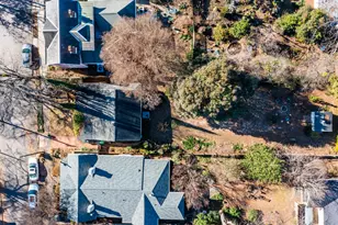 610 Devereux St, Raleigh, NC 27605 - Photo 1