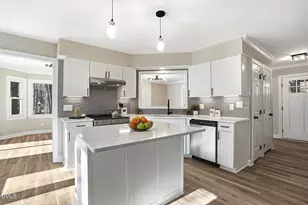 2600 New Oxford Dr, Apex, NC 27539 - Photo 10