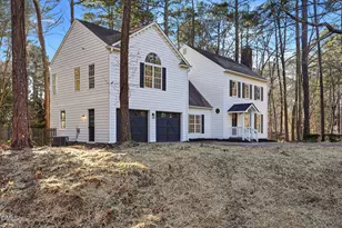 2600 New Oxford Dr, Apex, NC 27539 - Photo 6