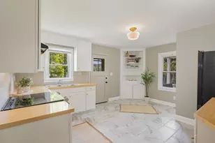 302 N Fayetteville St, Clayton, NC 27520 - Photo 2