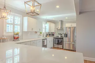 417 Glenwood Ave, Burlington, NC 27215 - Photo 6