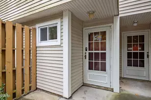 220 Elizabeth St, Chapel Hill, NC 27514 - Photo 4
