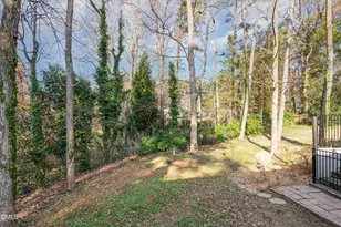 3704 Pembrook Pl, Raleigh, NC 27612 - Photo 56