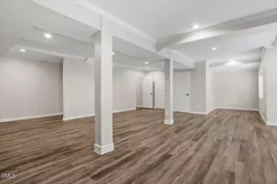 5830 Whitebud Dr, Raleigh, NC 27609 - Photo 34