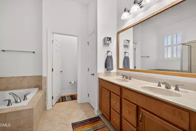 11121 Bayberry Hills Drive, Raleigh, NC 27617 - Photo 40