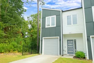 2026 Arlo Cross Wy, Durham, NC 27704 - Photo 2