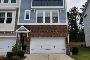 2860 Hunter Woods Dr, Apex, NC 27502 - Photo 2