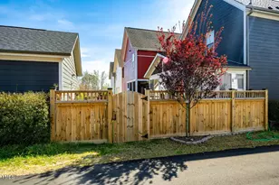 853 Great Ridge Pkwy, Chapel Hill, NC 27516 - Photo 32