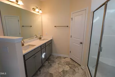 152 Springtooth, Zebulon, NC 27597 - Photo 32