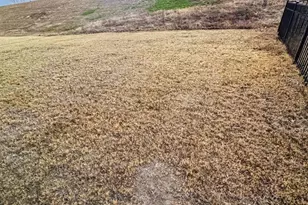 341 Red Brick St, Sanford, NC 27330 - Photo 2