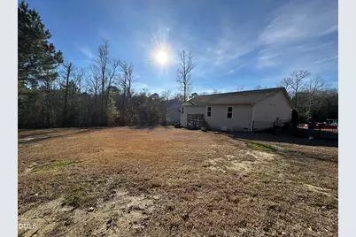 205 Cherryhill Drive, Four Oaks, NC 27524 - Photo 18