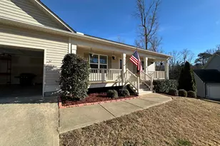 205 Cherryhill Dr, Four Oaks, NC 27524 - Photo 8