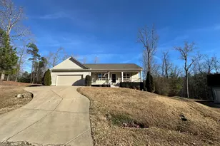 205 Cherryhill Dr, Four Oaks, NC 27524 - Photo 4