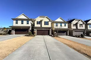 305 Alamosa Pl, Cary, NC 27519 - Photo 2