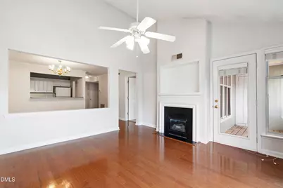 1210 Westview Lane #303, Raleigh, NC 27605 - Photo 10