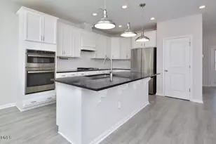 1043 Manorhaven Dr, Durham, NC 27703 - Photo 10