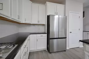 1043 Manorhaven Dr, Durham, NC 27703 - Photo 14