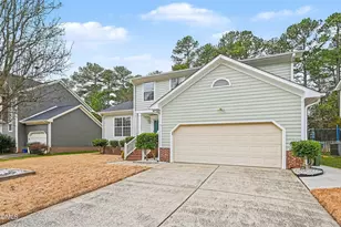 215 Trailview Dr, Cary, NC 27513 - Photo 2