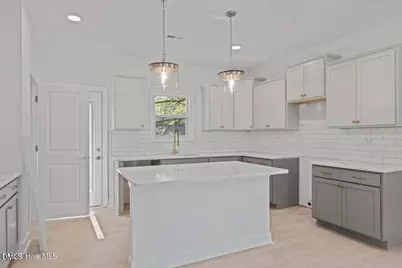 220 Telluride Court, Aberdeen, NC 28315 - Photo 6